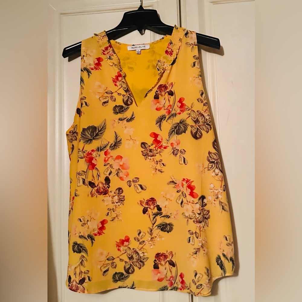 Rose & Olive Sleeveless Blouse - Large